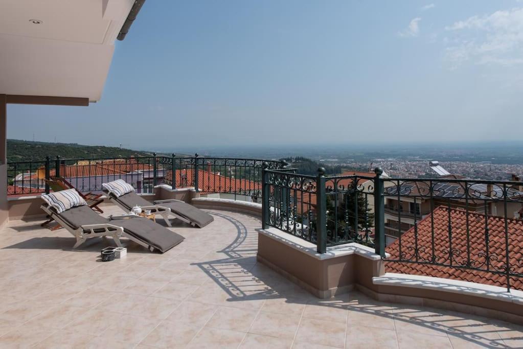 Amazing View With Huge Balcony Διαμέρισμα Βέροια Εξωτερικό φωτογραφία