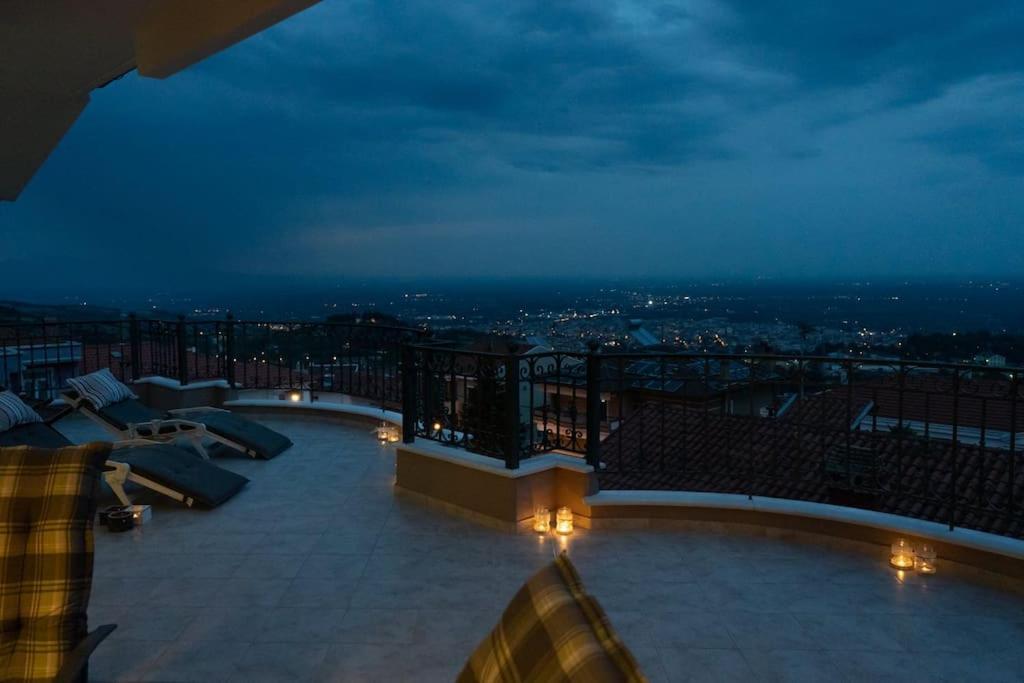 Amazing View With Huge Balcony Διαμέρισμα Βέροια Εξωτερικό φωτογραφία