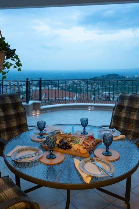 Amazing View With Huge Balcony Διαμέρισμα Βέροια Εξωτερικό φωτογραφία